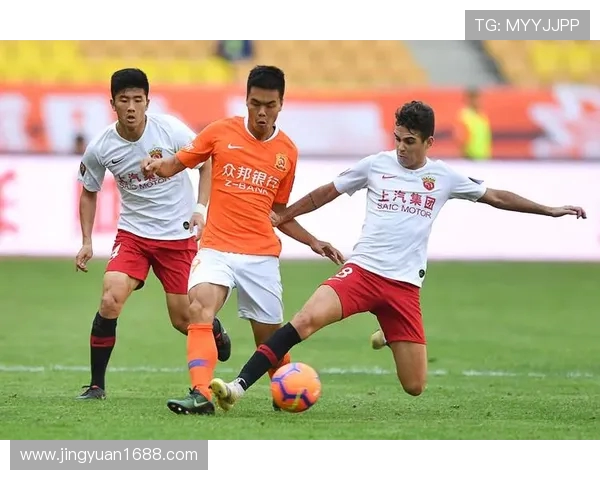 上海足球队逆袭之路揭秘洲际杯背后的奋斗与荣耀